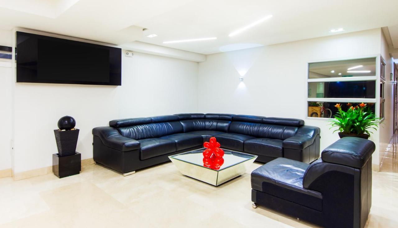 Obo Hotel Medellin Ngoại thất bức ảnh