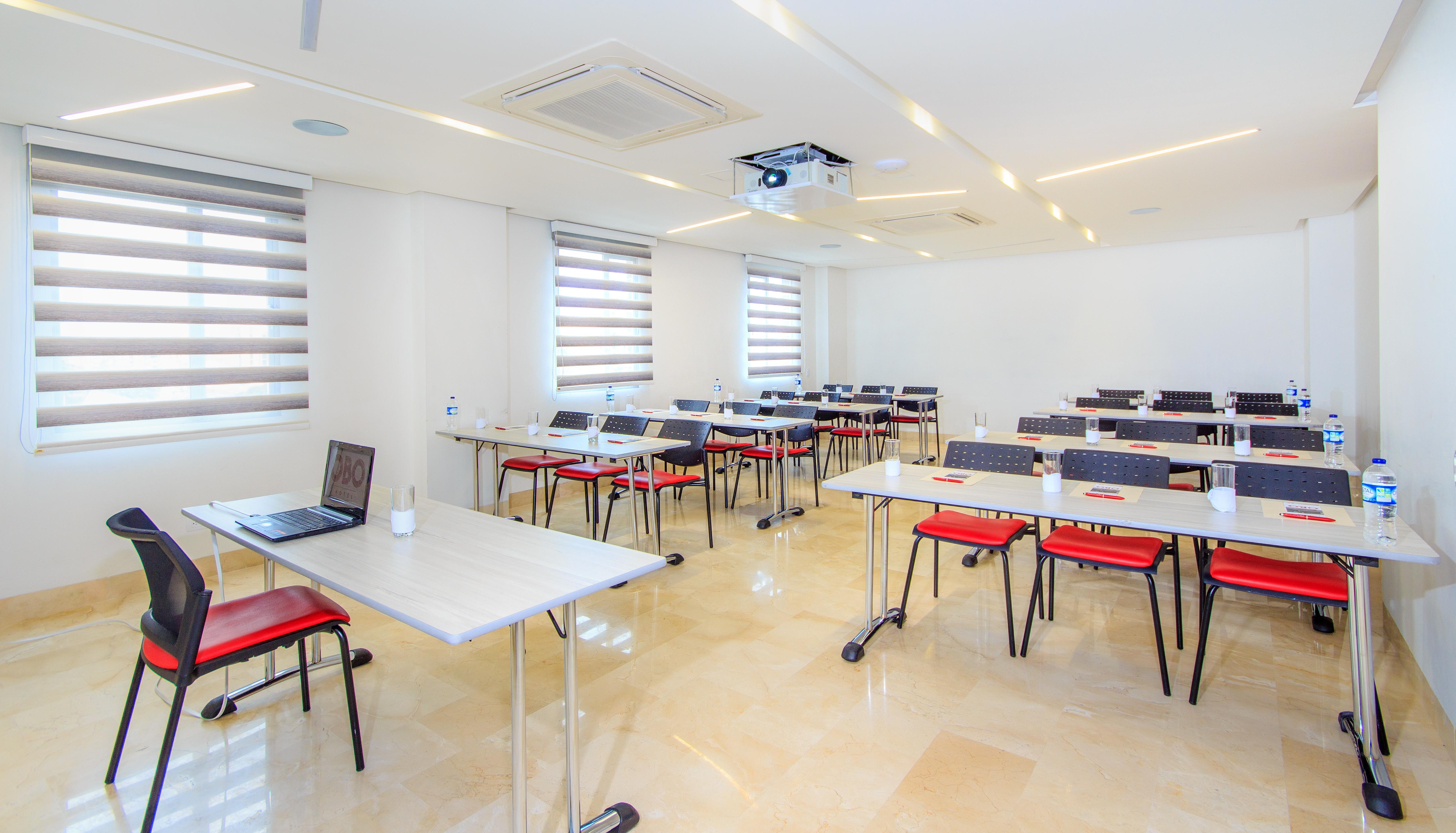 Obo Hotel Medellin Ngoại thất bức ảnh
