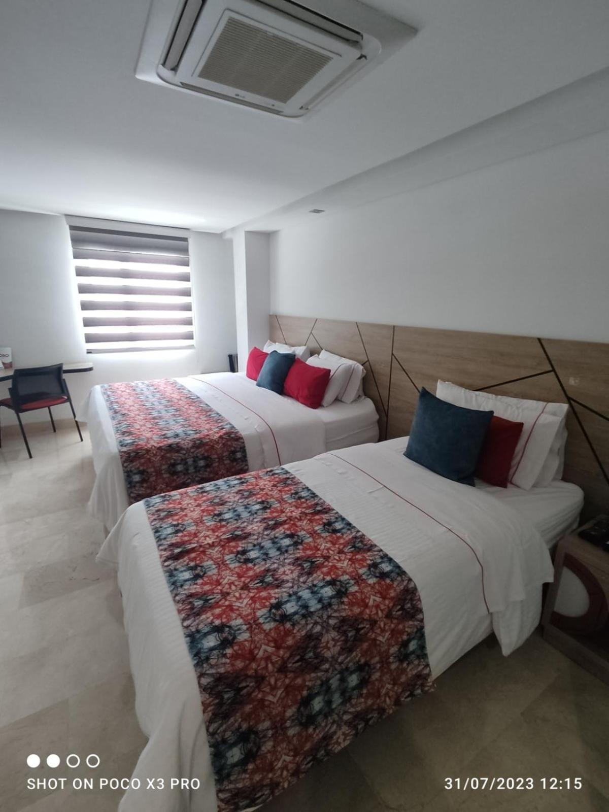 Obo Hotel Medellin Ngoại thất bức ảnh